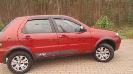 FIAT - PALIO - 2015/2015 - Vermelha - R$ 31.900,00