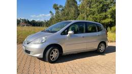 HONDA - FIT - 2007/2007 - Prata - R$ 37.000,00