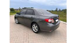 TOYOTA - COROLLA - 2013/2013 - Grená - R$ 68.900,00
